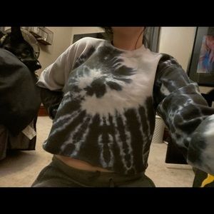 Navy & Light Blue Tie Dye Cropped Pullover